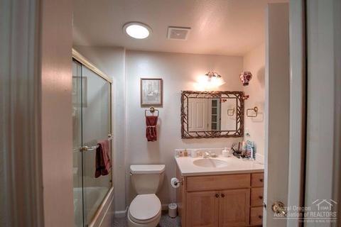 20445 Keystone Ct, Bend, OR 97702 photo 21