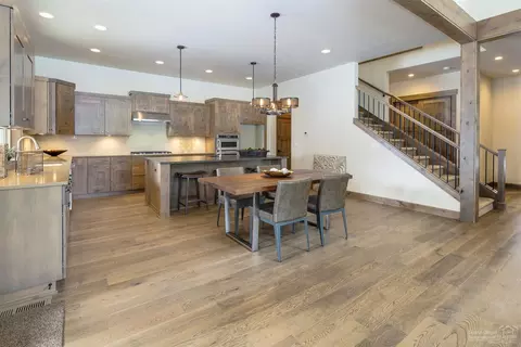 60454 Snap Shot Loop, Bend, OR 97702 photo 8