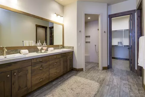 60454 Snap Shot Loop, Bend, OR 97702 photo 12