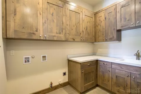 60454 Snap Shot Loop, Bend, OR 97702 photo 17