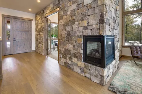 60454 Snap Shot Loop, Bend, OR 97702 photo 4