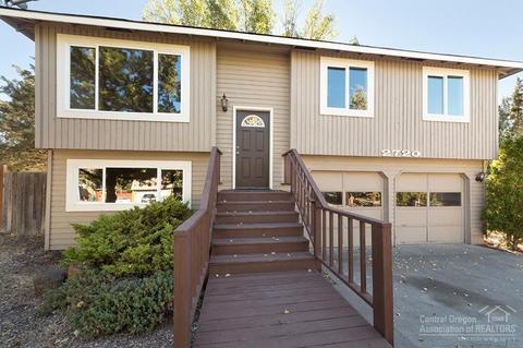 2720 NE Ocker Dr, Bend, OR 97701 photo 2