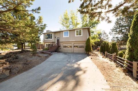 2720 NE Ocker Dr, Bend, OR 97701 photo 1