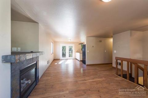 2720 NE Ocker Dr, Bend, OR 97701 photo 8