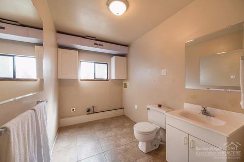 2720 NE Ocker Dr, Bend, OR 97701 photo 19