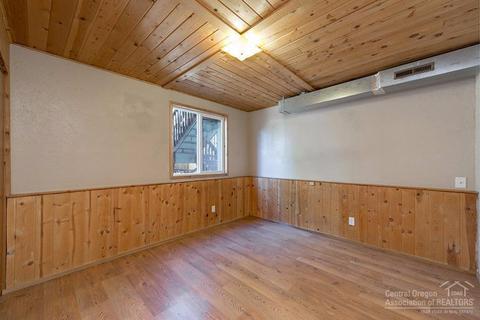 2720 NE Ocker Dr, Bend, OR 97701 photo 18