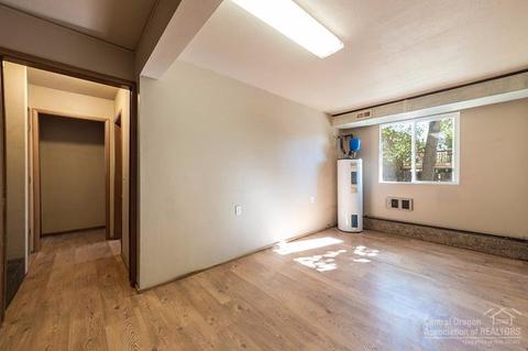 2720 NE Ocker Dr, Bend, OR 97701 photo 15