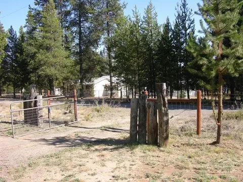 15980 Frances Ln, La Pine, OR 97739 photo 14