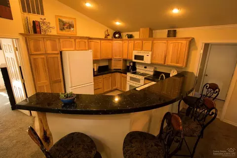 17000 Glendale Rd, Bend, OR 97707 photo 7