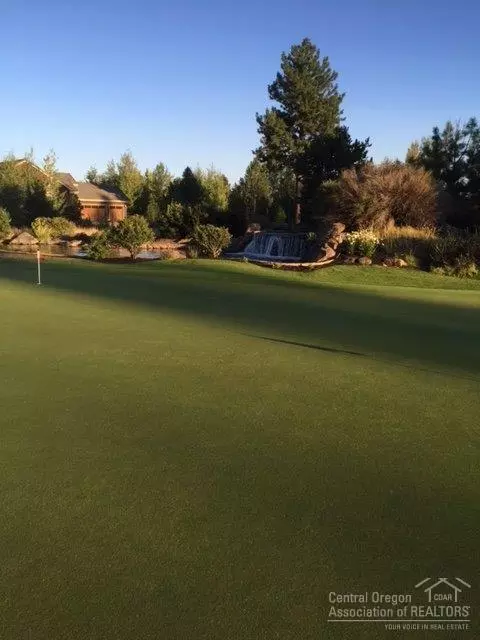 61631 Tam Mcarthur Loop, Bend, OR 97702 photo 8