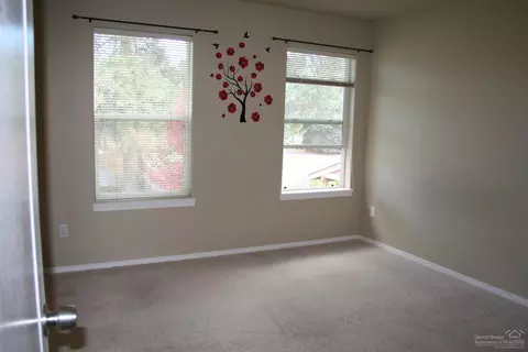 20173 Lora Ln, Bend, OR 97702 photo 20