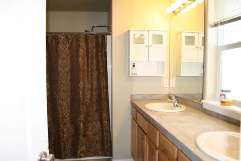 20173 Lora Ln, Bend, OR 97702 photo 18