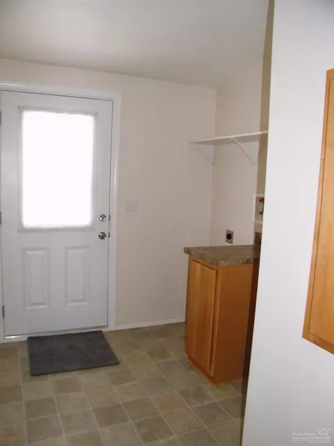 65211 73rd St, Bend, OR 97701 photo 11