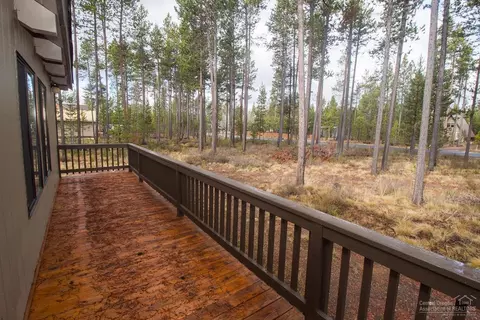17421 Killdeer Dr, Bend, OR 97707 photo 4