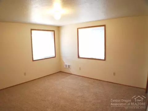 17421 Killdeer Dr, Bend, OR 97707 photo 16