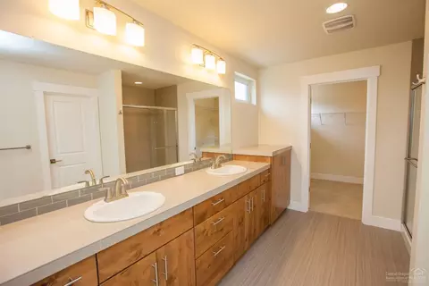 63370 Clearstone Dr, Bend, OR 97703 photo 7
