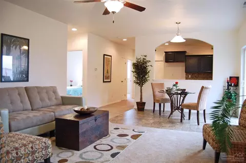 21141 Thomas Dr, Bend, OR 97702 photo 5