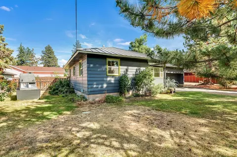 1838 NE 7th St, Bend, OR 97701 photo 4