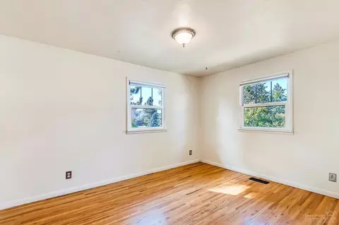 1838 NE 7th St, Bend, OR 97701 photo 17