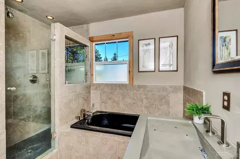 1838 NE 7th St, Bend, OR 97701 photo 19