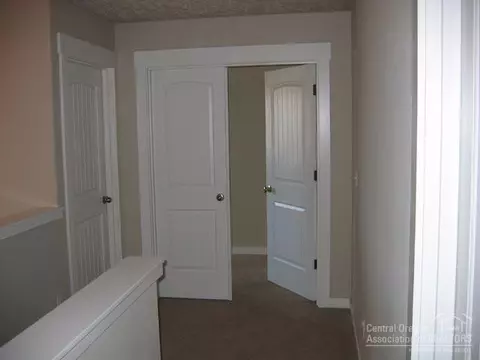 20514 NE Mutt Ct, Bend, OR 97701 photo 6