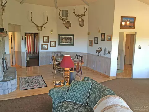 4404 SW Smith Ln, Culver, OR 97734 photo 11
