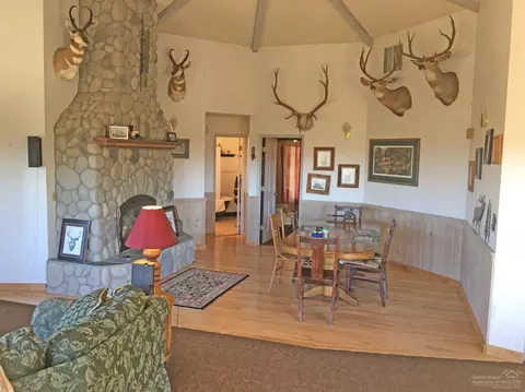 4404 SW Smith Ln, Culver, OR 97734 photo 7