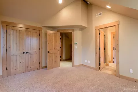 56431 Fireglass Loop, Bend, OR 97707 photo 18