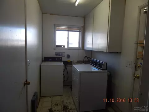 904 NE 8th St, Bend, OR 97701 photo 24
