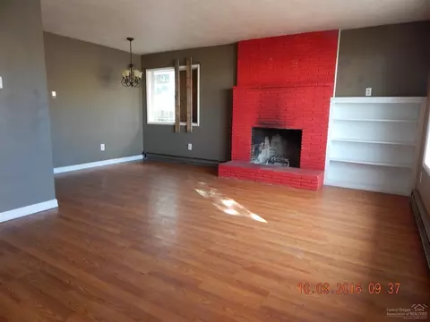 904 NE 8th St, Bend, OR 97701 photo 10