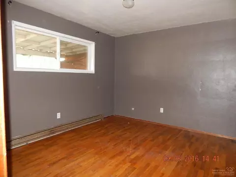 904 NE 8th St, Bend, OR 97701 photo 6