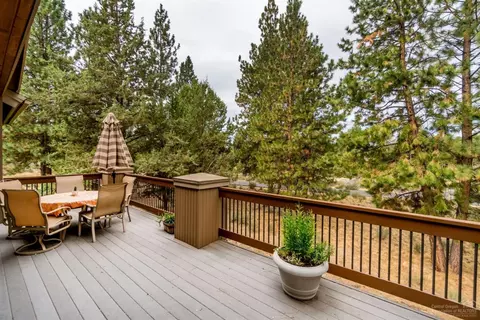 19553 Blue Lake Loop, Bend, OR 97702 photo 18
