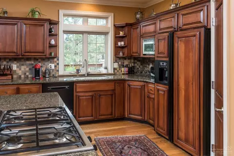 19553 Blue Lake Loop, Bend, OR 97702 photo 5