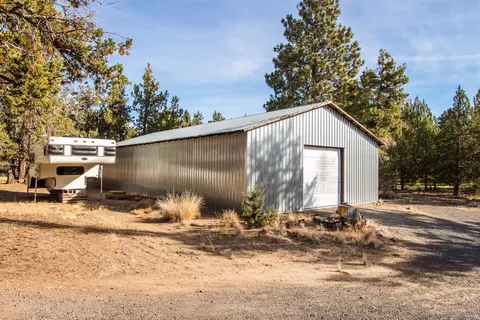 20135 Mathers Rd, Bend, OR 97703 photo 22