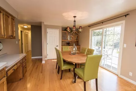 20135 Mathers Rd, Bend, OR 97703 photo 5