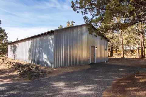 20135 Mathers Rd, Bend, OR 97703 photo 21
