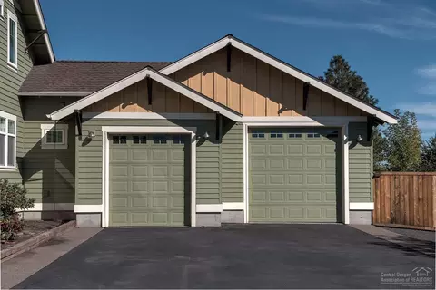 21406 Bradetich Loop, Bend, OR 97701 photo 21