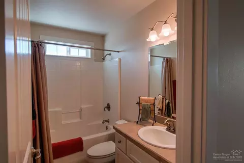 21406 Bradetich Loop, Bend, OR 97701 photo 19