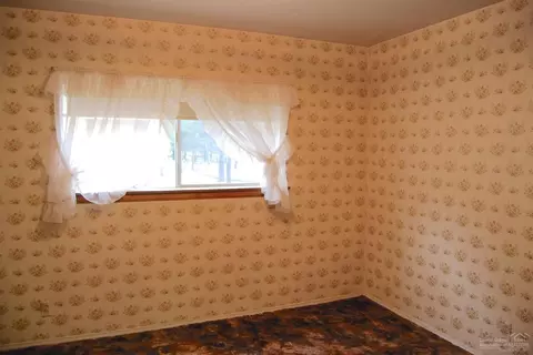 52812 Timber Lane Loop, La Pine, OR 97739 photo 21