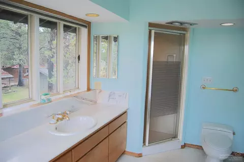 52812 Timber Lane Loop, La Pine, OR 97739 photo 17