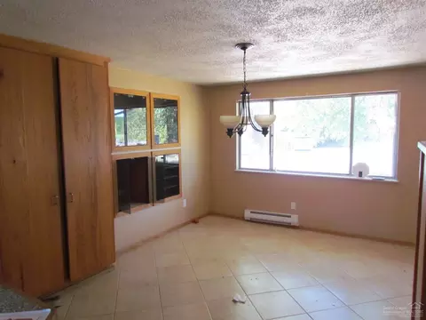 1633 NE Watson Dr, Bend, OR 97701 photo 3