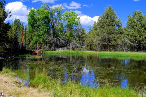 23250 Walker Rd, Bend, OR 97701 photo 1