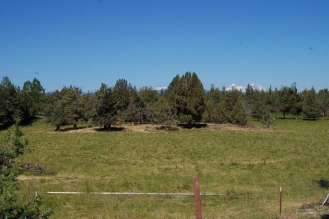 23250 Walker Rd, Bend, OR 97701 photo 2