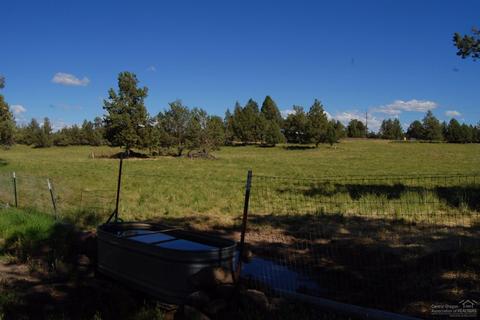 23250 Walker Rd, Bend, OR 97701 photo 7