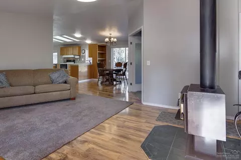 54775 Robin Ln, Bend, OR 97707 photo 7