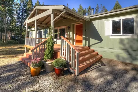 54775 Robin Ln, Bend, OR 97707 photo 4