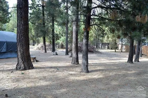 16950 Covina Rd, Bend, OR 97707 photo 19