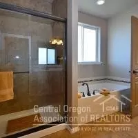 60935 SE Sweet Pea Ln, Bend, OR 97702 photo 14