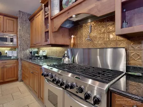 63430 Overtree Rd, Bend, OR 97701 photo 6