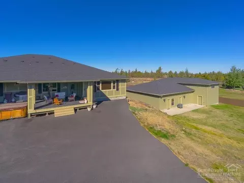 63430 Overtree Rd, Bend, OR 97701 photo 24
